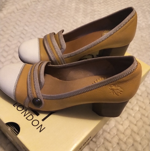 Fly London block heels. - Picture 2 of 6